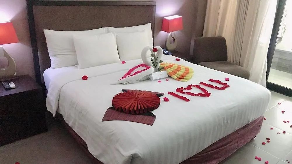 100 Sunset Kuta Hotel & Ballroom